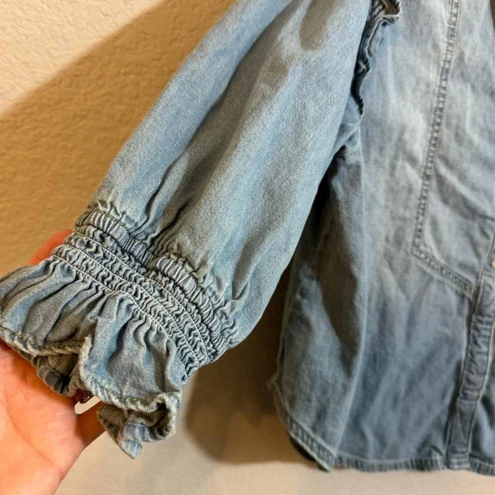 Free people Louise Denim‎ Top in Indigo size XS